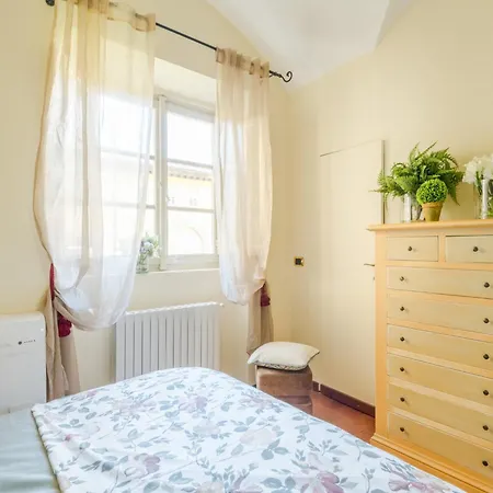 Comfortable Convenient With Garden Views Apartman *